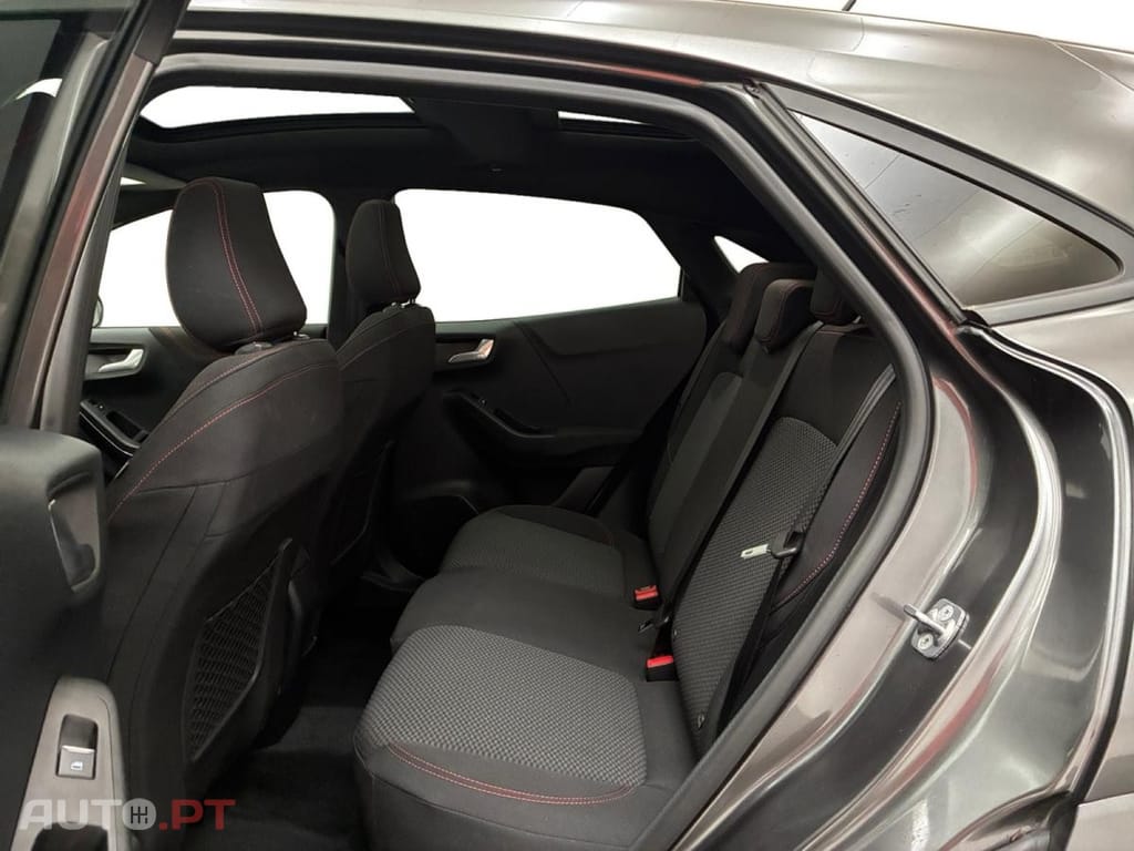 Ford Puma 1.0 Flexifuel mHEV ST-Line