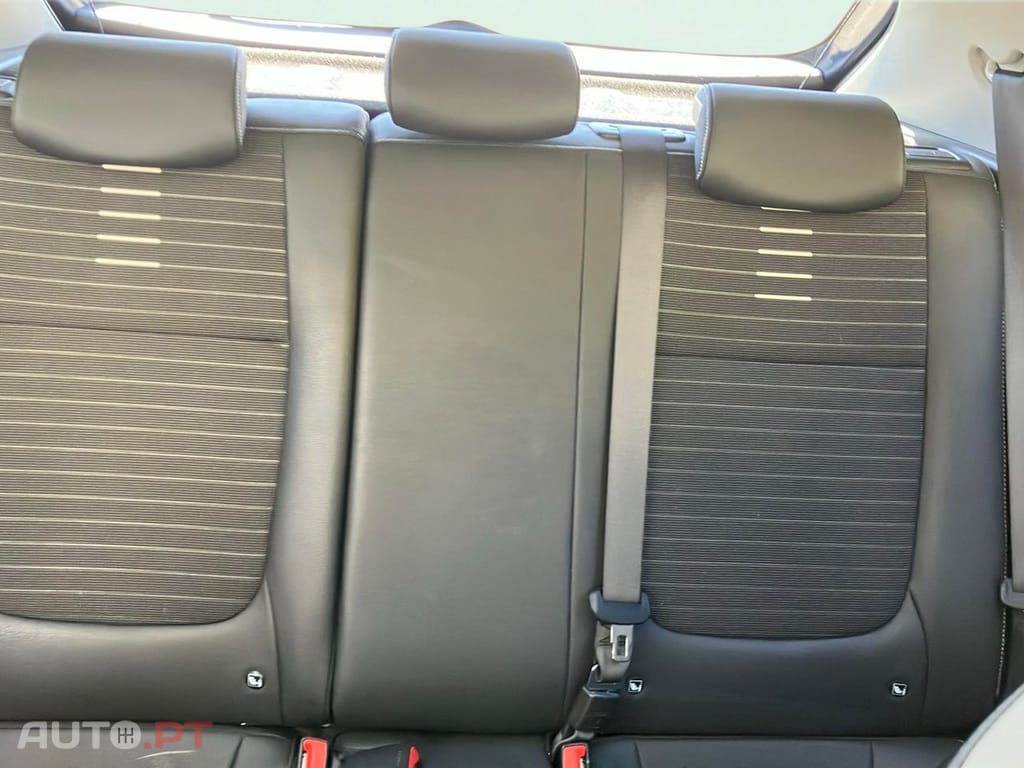 Kia Stonic 1.0 T-GDi Tech