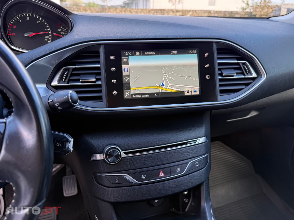 Peugeot 308 SW 1.6 BlueHDi Allure