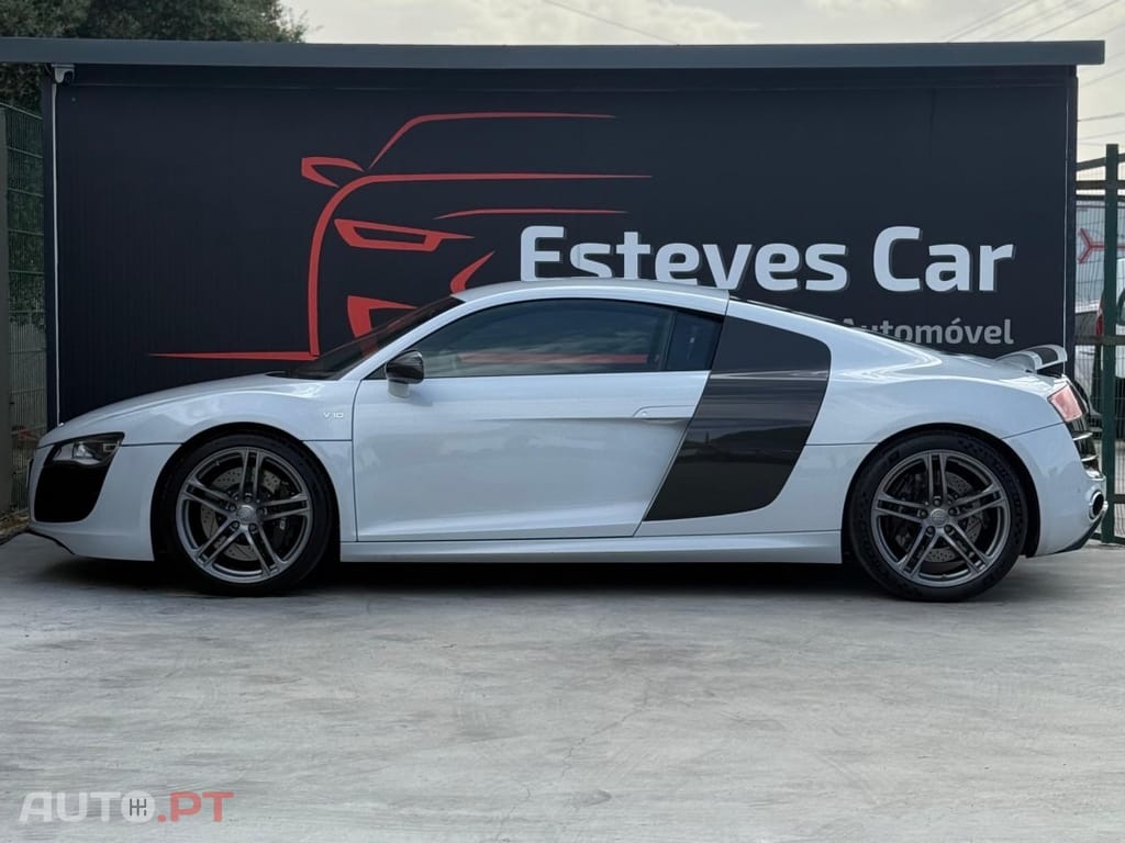 Audi R8 5.2 FSI quattro S tronic