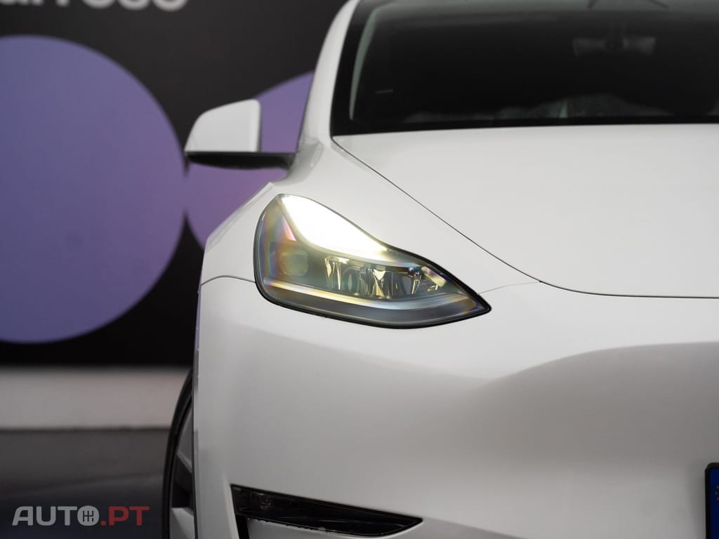 Tesla Model Y Long Range Tração Integral