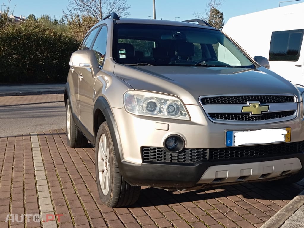 Chevrolet Captiva suv 7 lugares