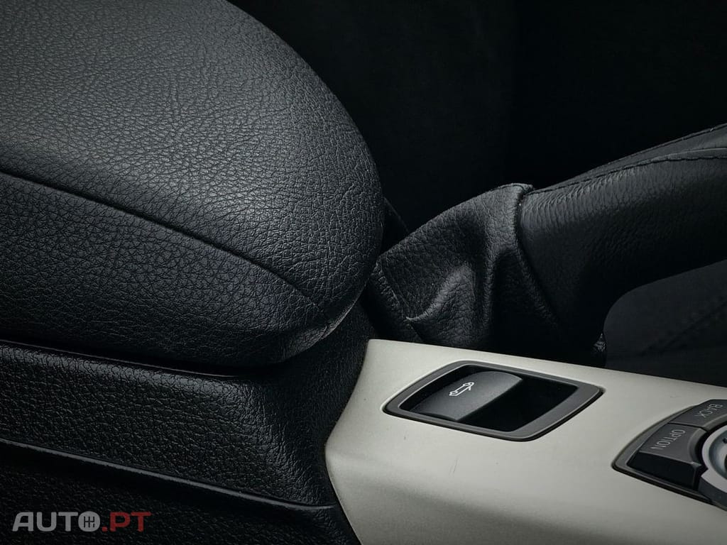 BMW 218 i Cabrio Line Luxury