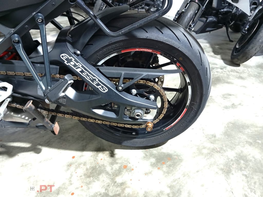 BMW S S1000XR