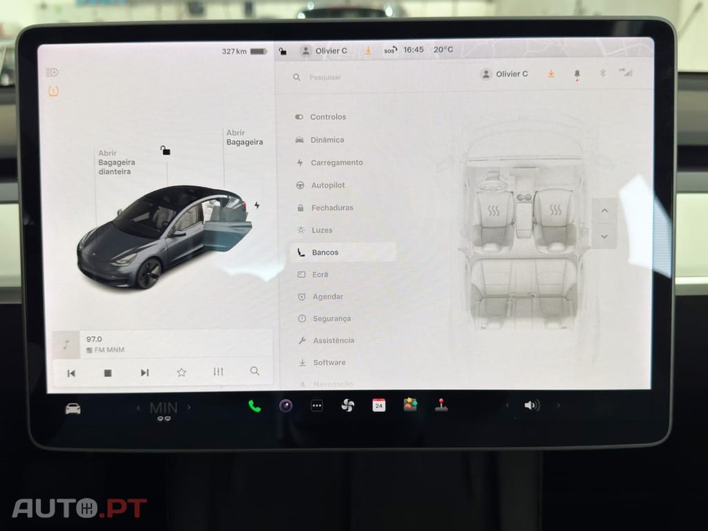 Tesla Model 3 RWD PLUS AUTO