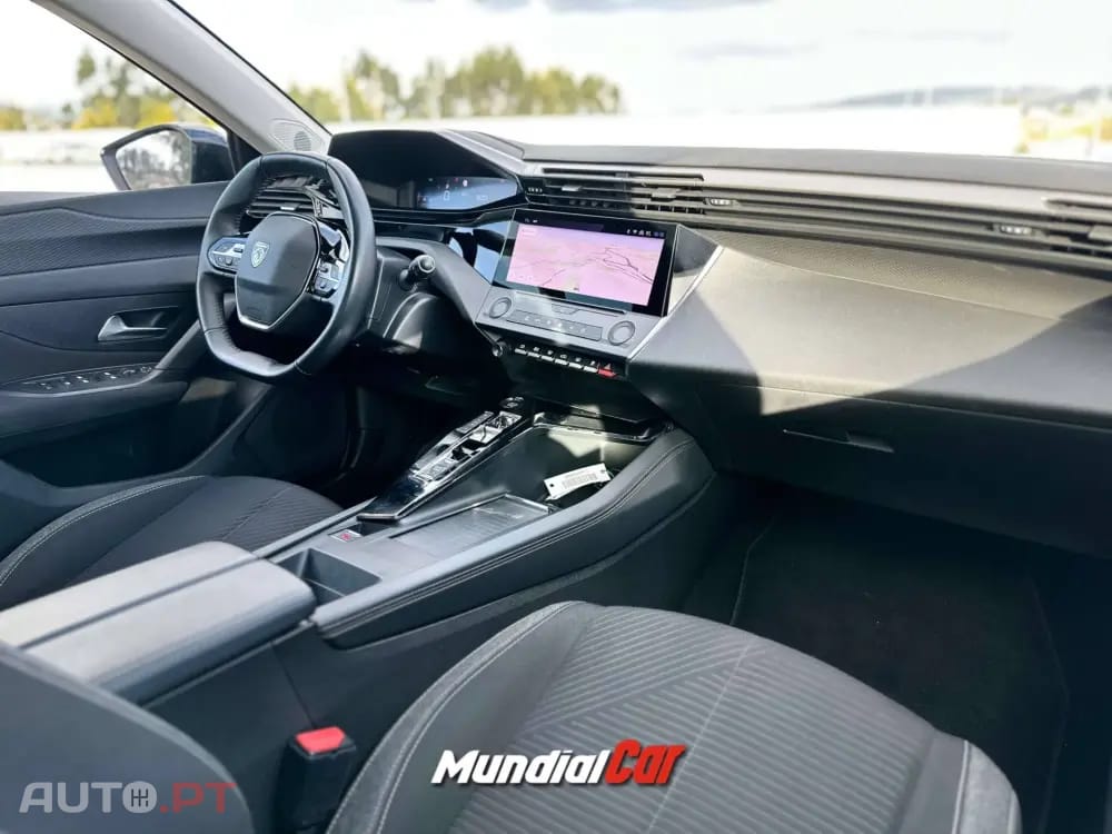 Peugeot 308 1.2 PureTech Allure EAT8