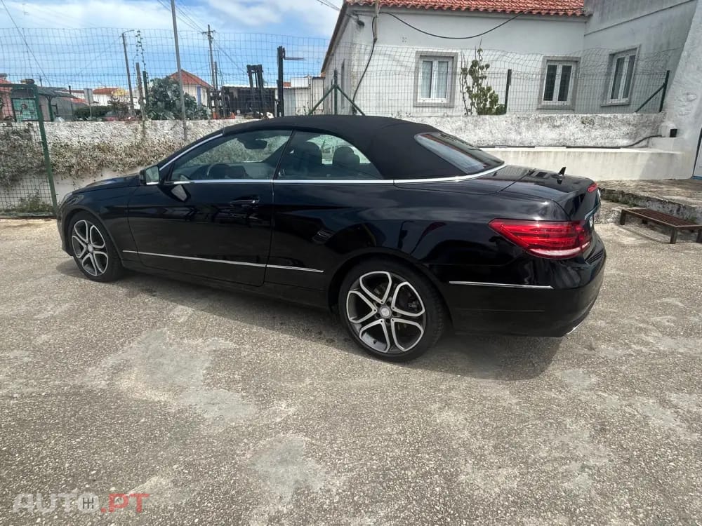 Mercedes-Benz E 220 BlueTEC Auto
