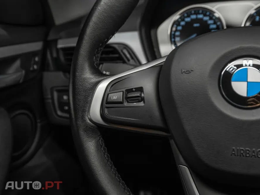 BMW X2 18 i sDrive Auto