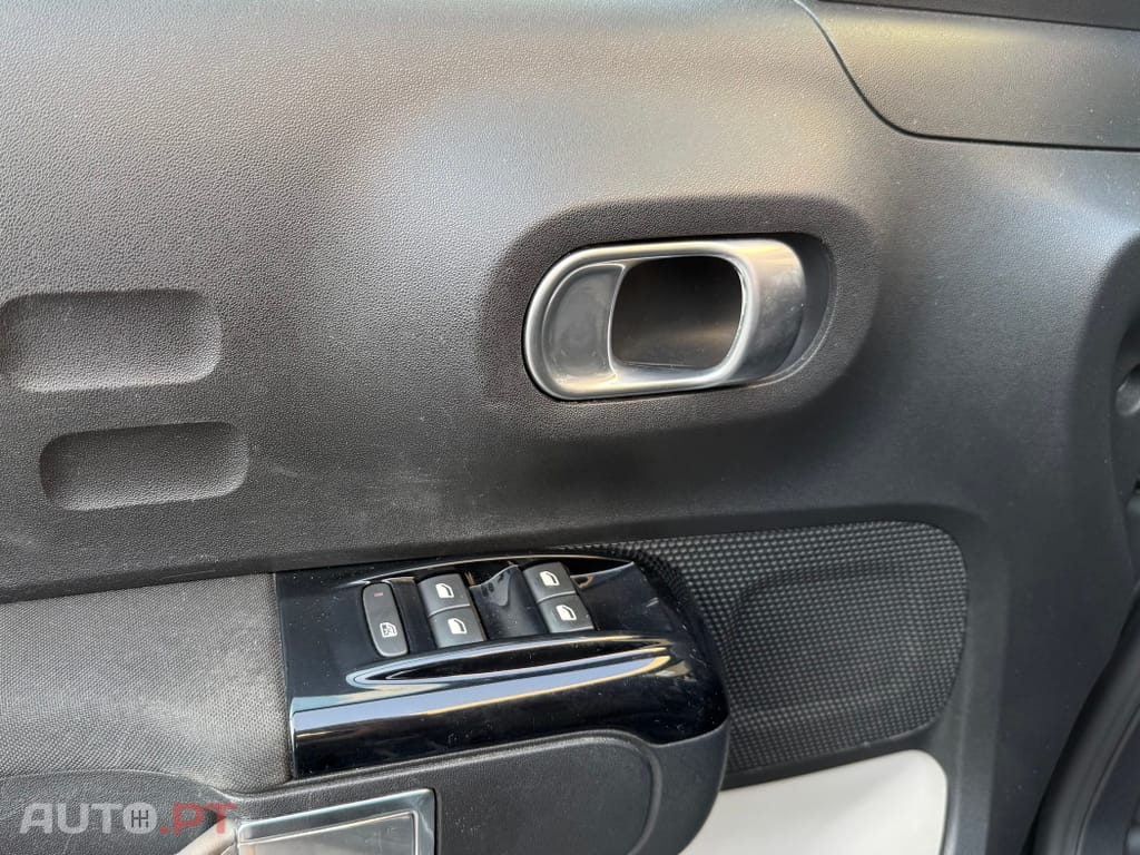 Citroen C3 1.2 PureTech Shine