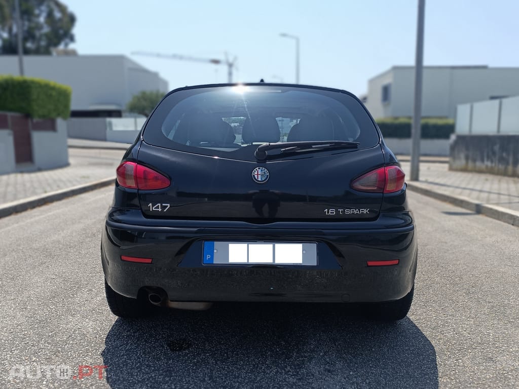 Alfa Romeo 147 1.6 TS Distinctive