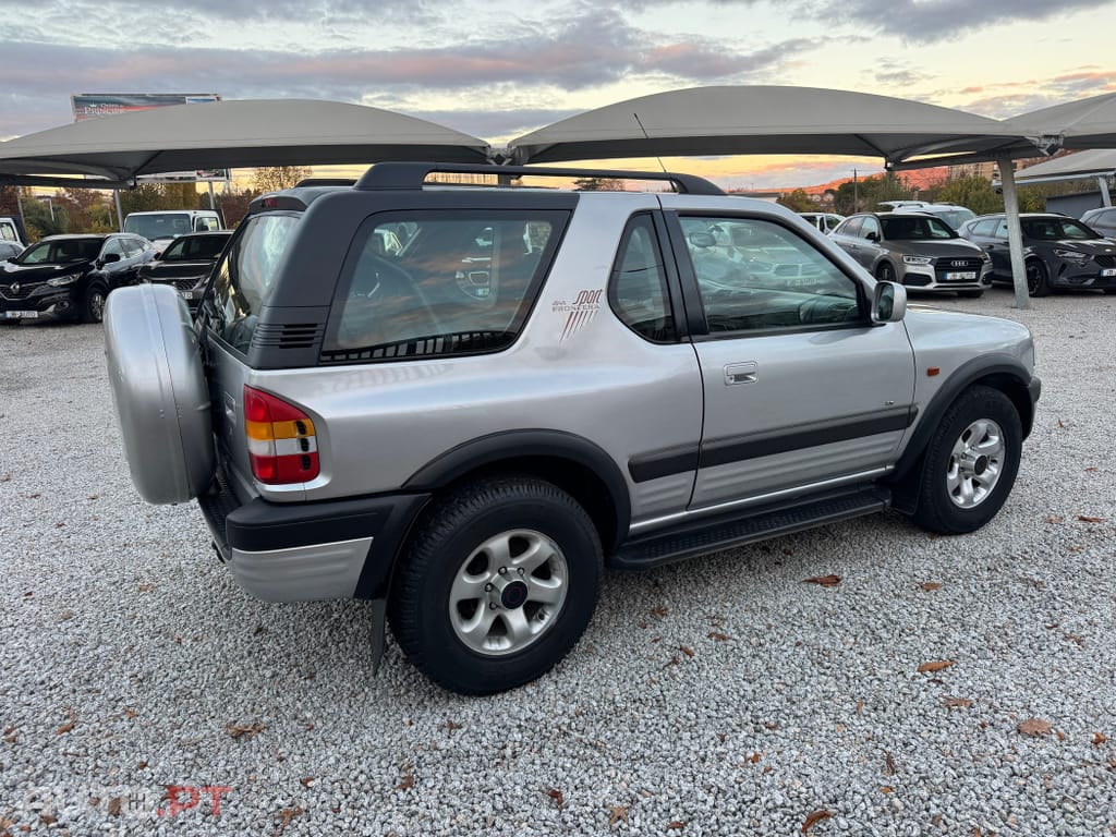 Opel Frontera 2.2 DTi Sport