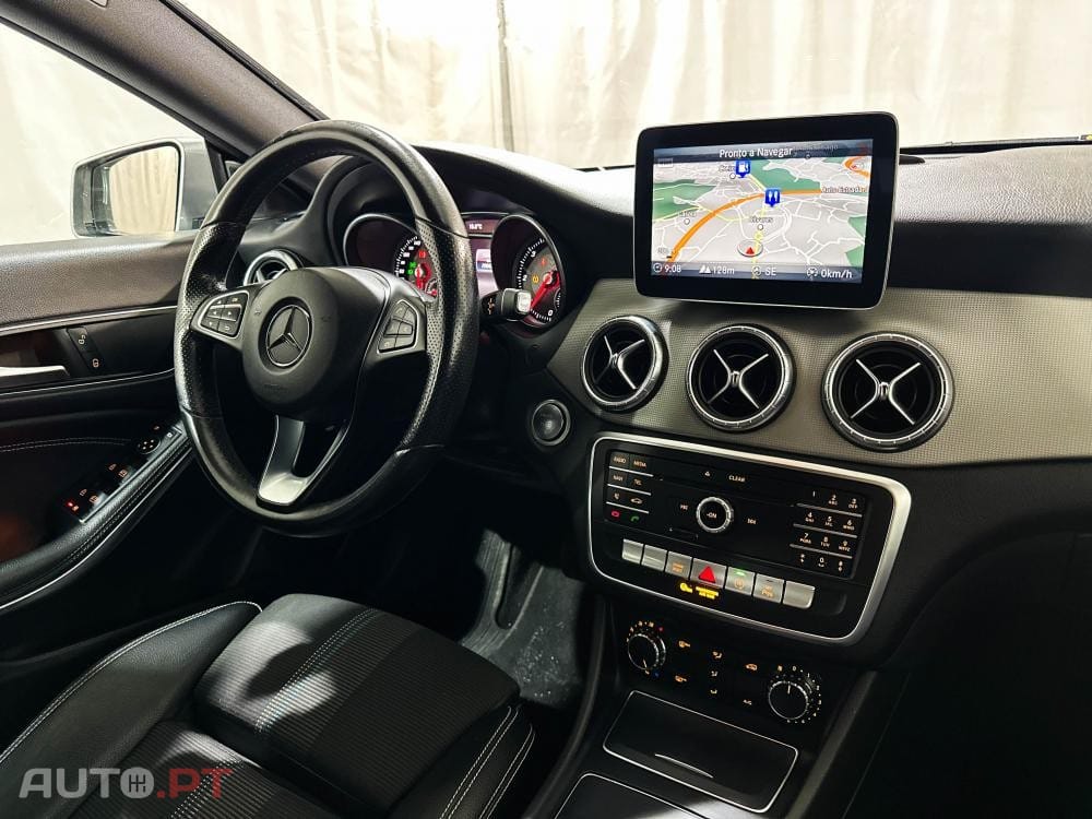 Mercedes-Benz CLA 200 d 4Matic 7G-DCT UrbanStyle Edition