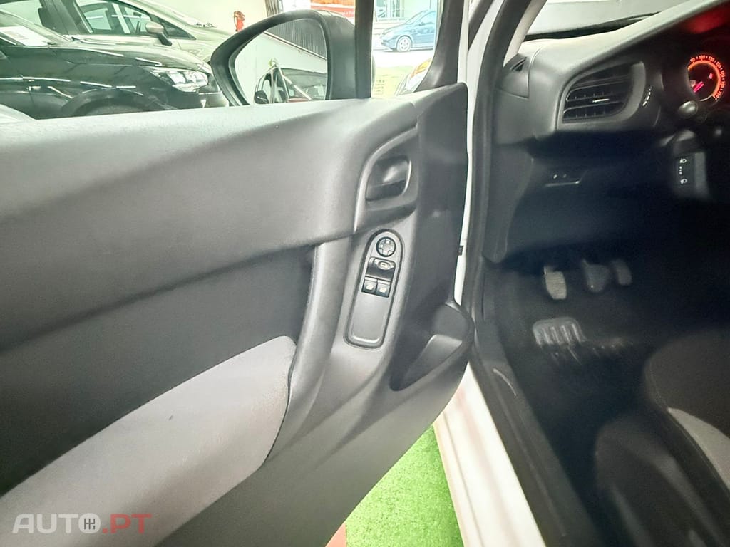 Citroen C3 1.0 VTi Attraction