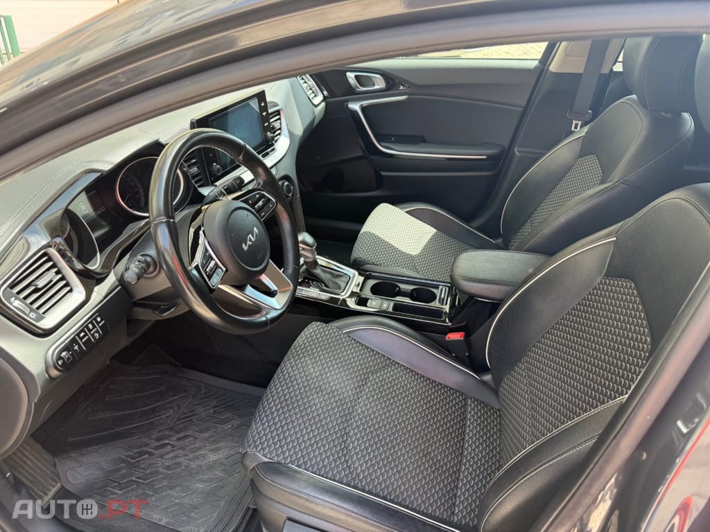 Kia Xceed 1.6 GDi PHEV Drive