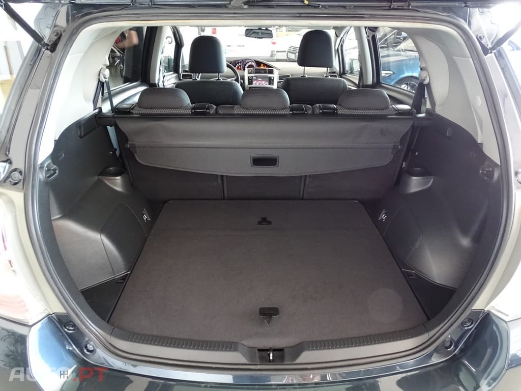 Toyota Verso 1.6 D-4D 5L S&S Executive