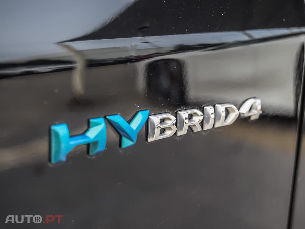 Peugeot 3008 1.6 Hybrid4 Allure Pack e-EAT8