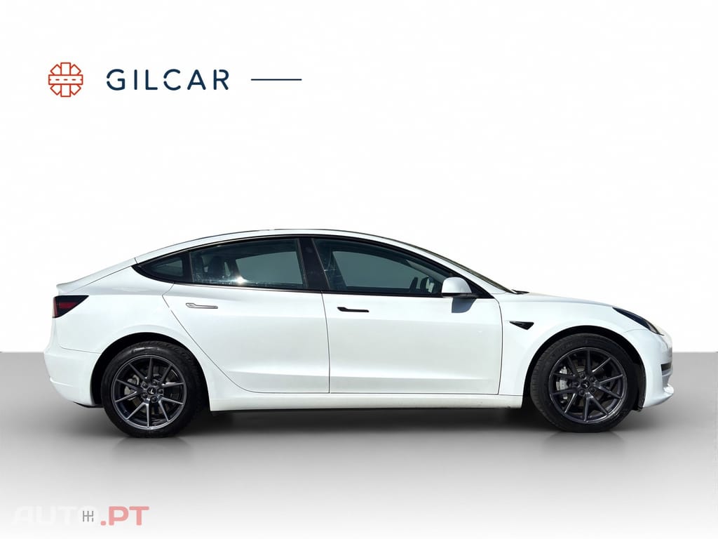 Tesla Model 3 RWD