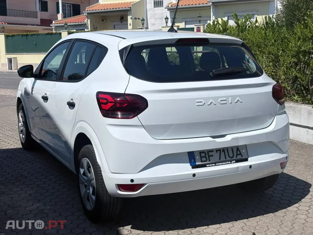 Dacia Sandero 1.0 ECO-G Essential Bi-Fuel