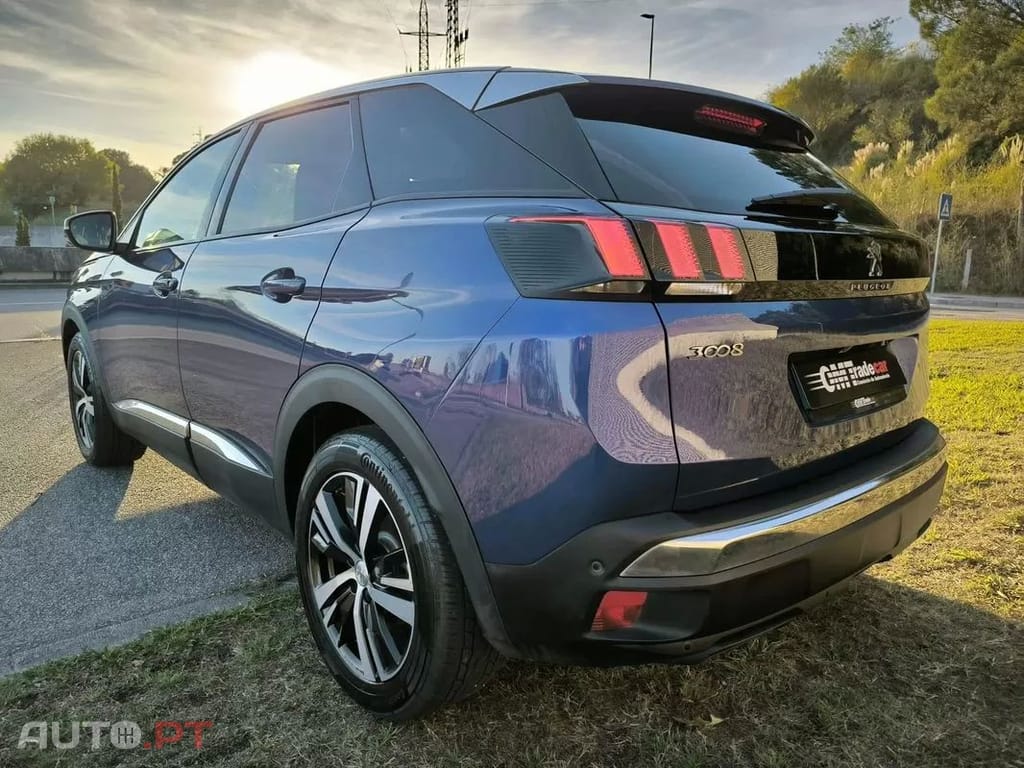 Peugeot 3008  Puretech 130 Stop Start Gpf Allure Pack