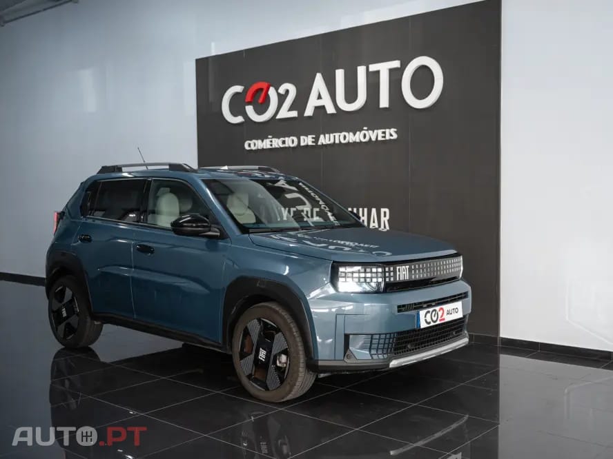 Fiat Grande Panda 1.2 Hybrid La Prima eDCT