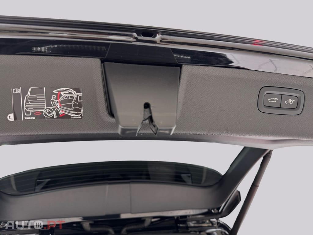 Volvo XC90 T8 I.V.A DEDUTIVEL 