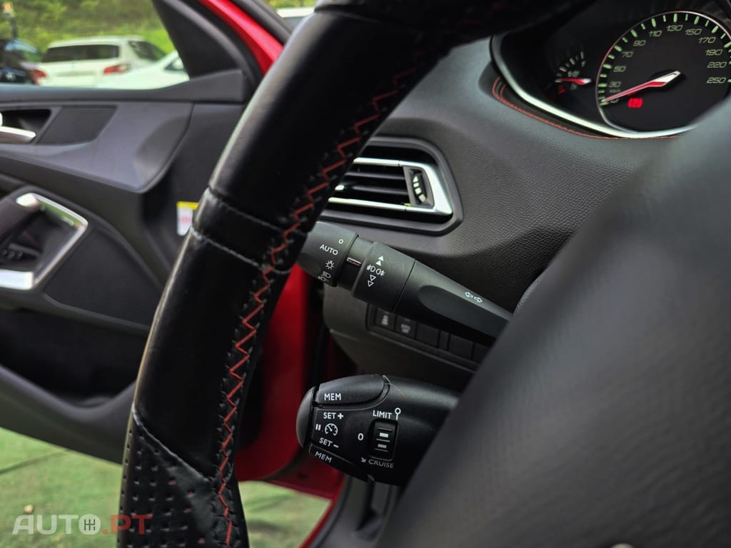 Peugeot 308 1.6 BlueHDi GT Line