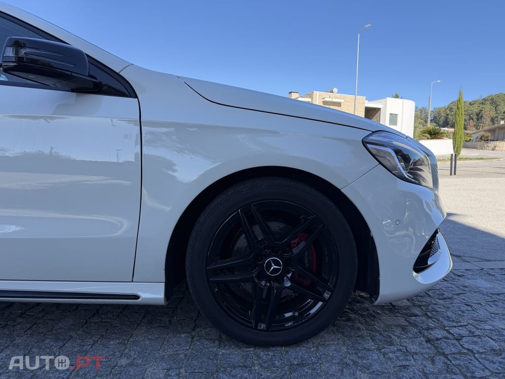 Mercedes-Benz A 200 d AMG Line Aut.