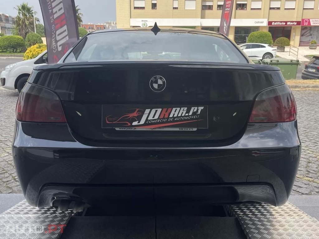 BMW 530 DA SPORT LOOK M (NACIONAL)