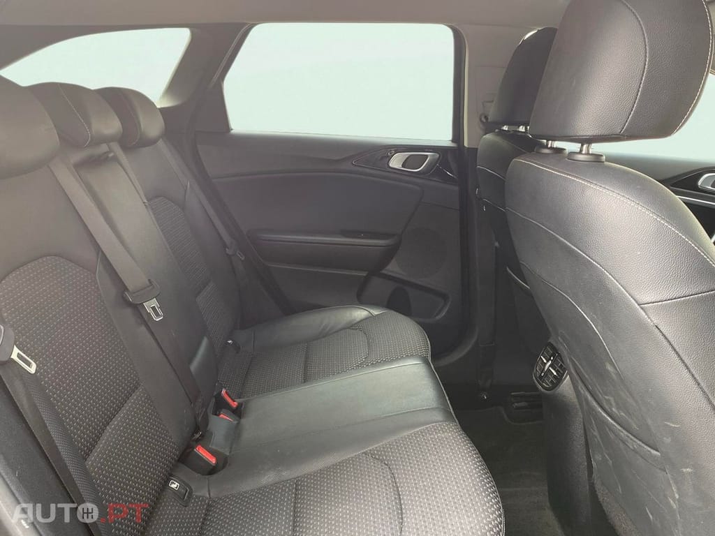 Kia Ceed SW 1.6 CRDi TX 7DCT