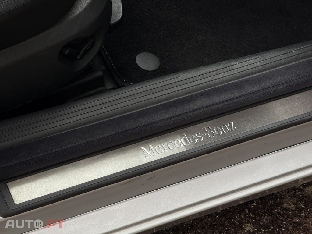 Mercedes-Benz E 270 CDI STATION ADVANTGARDE