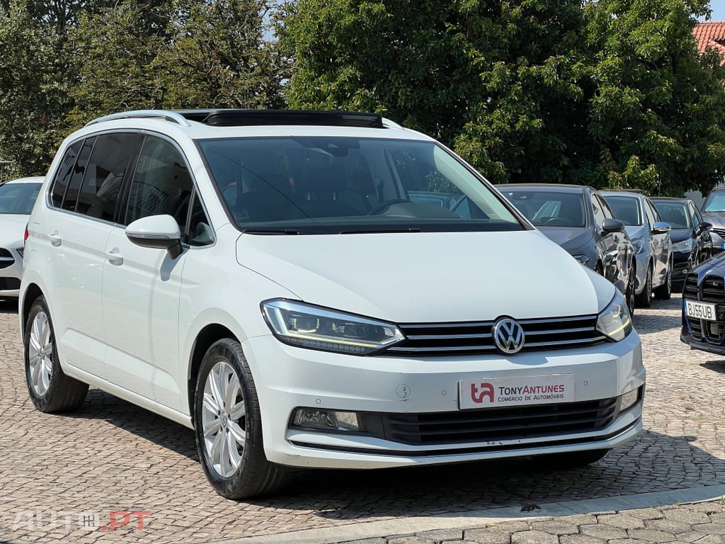 Volkswagen Touran 2.0 TDI Highline DSG