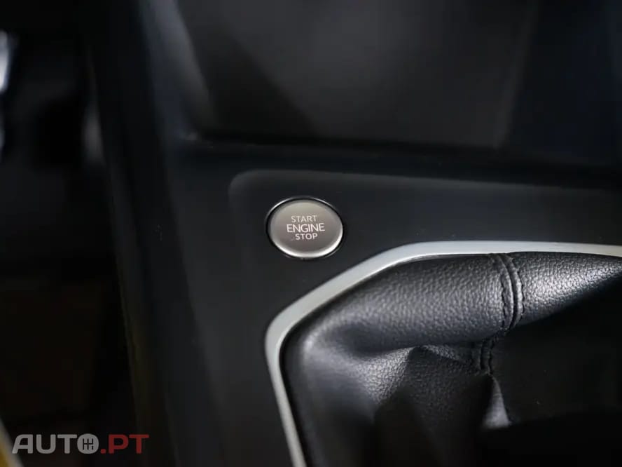 Volkswagen Golf 1.0 TSI Confortline