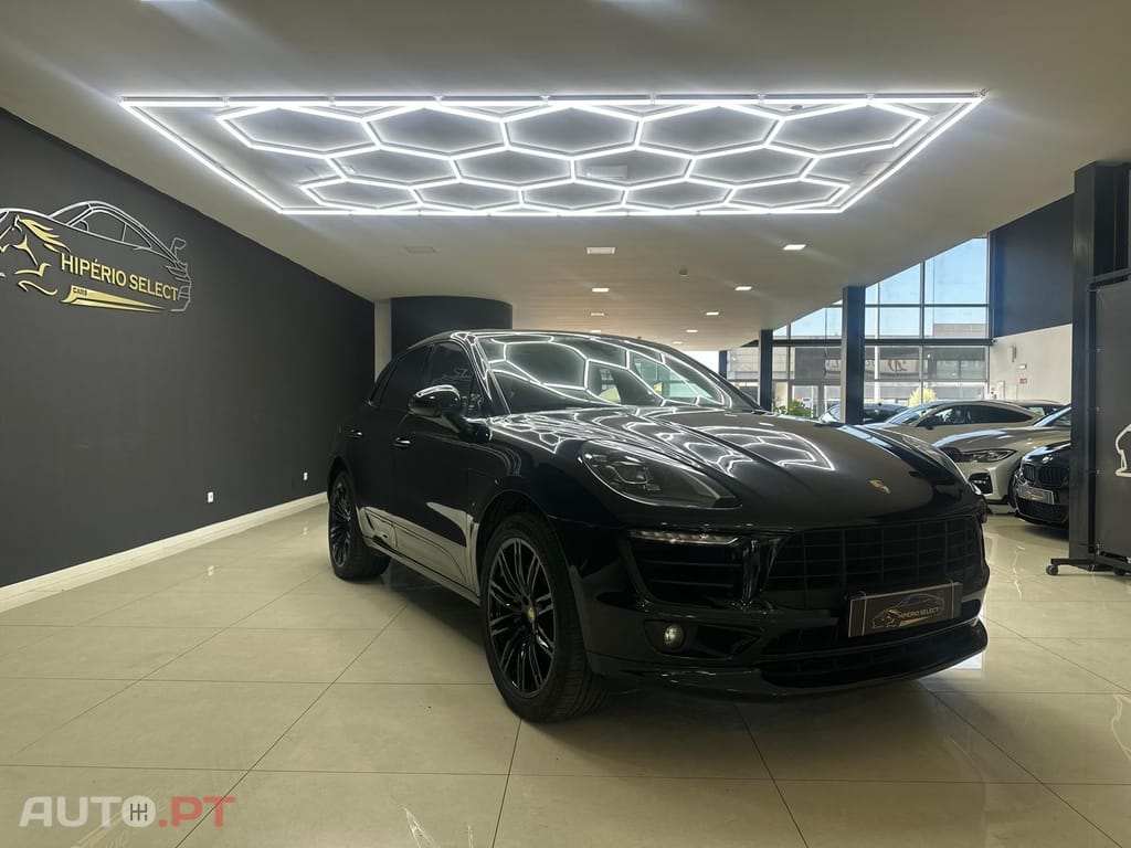 Porsche Macan S