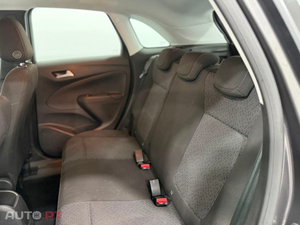 Opel Crossland 1.2 Business Edition