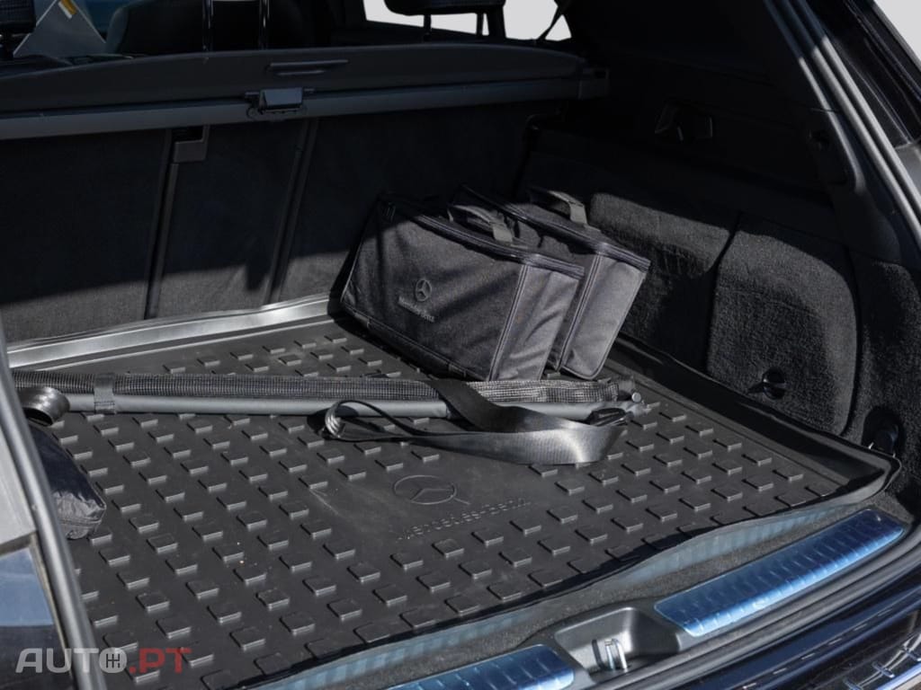 Mercedes-Benz GLE de 4M AMG NIGHT I.V.A DEDUTIVEL 