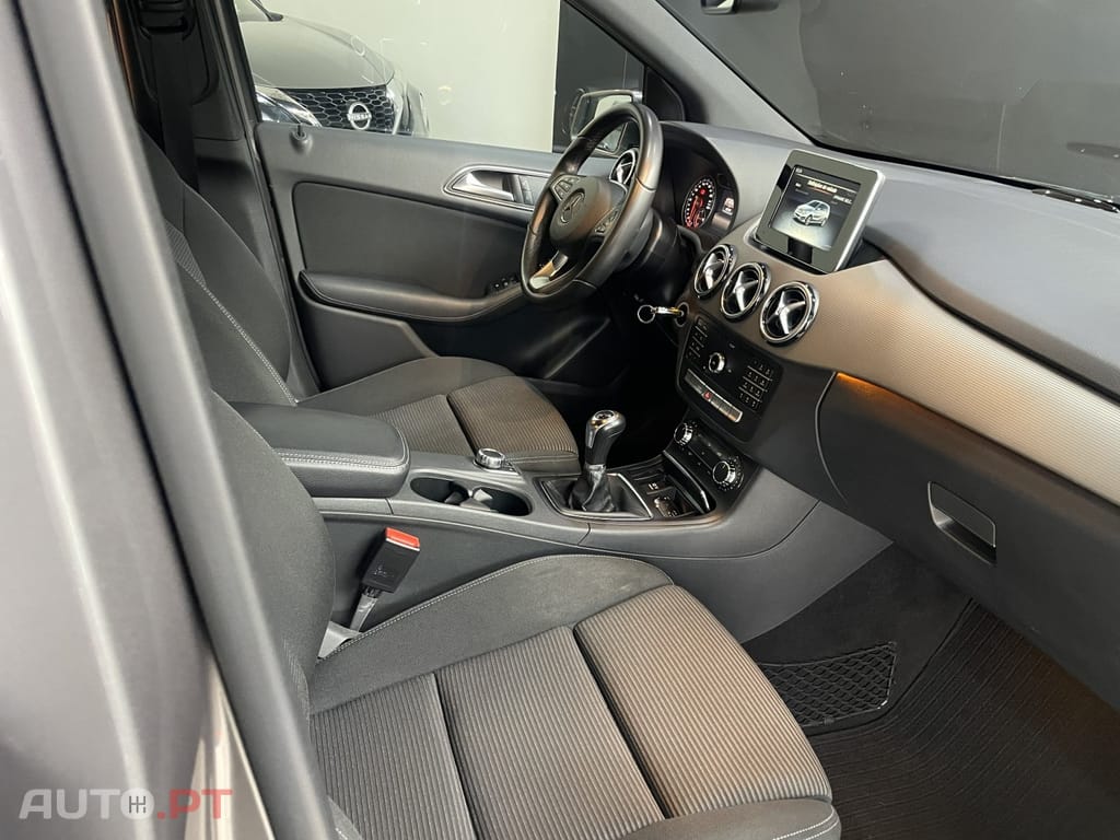 Mercedes-Benz B 180 CDi Style