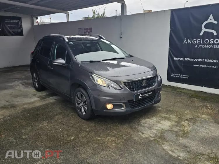 Peugeot 2008 1.2 PureTech Signature