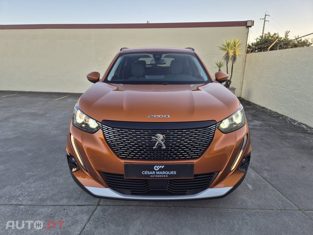 Peugeot 2008 1.2 PureTech Allure Pack