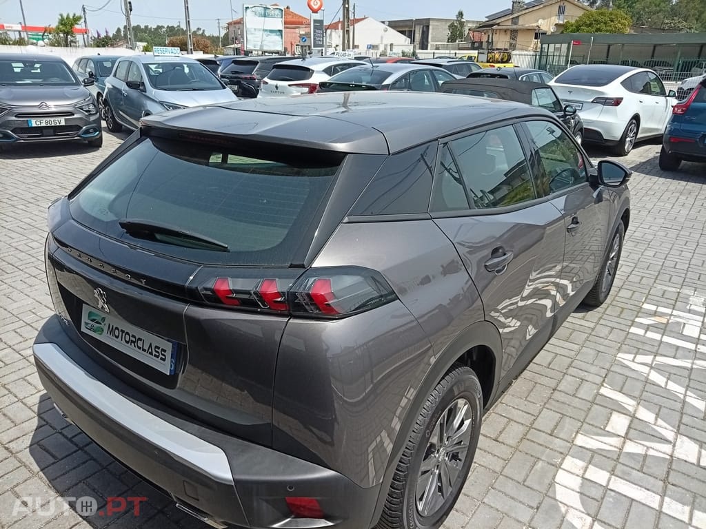 Peugeot 2008 1.2 PureTech Active Pack