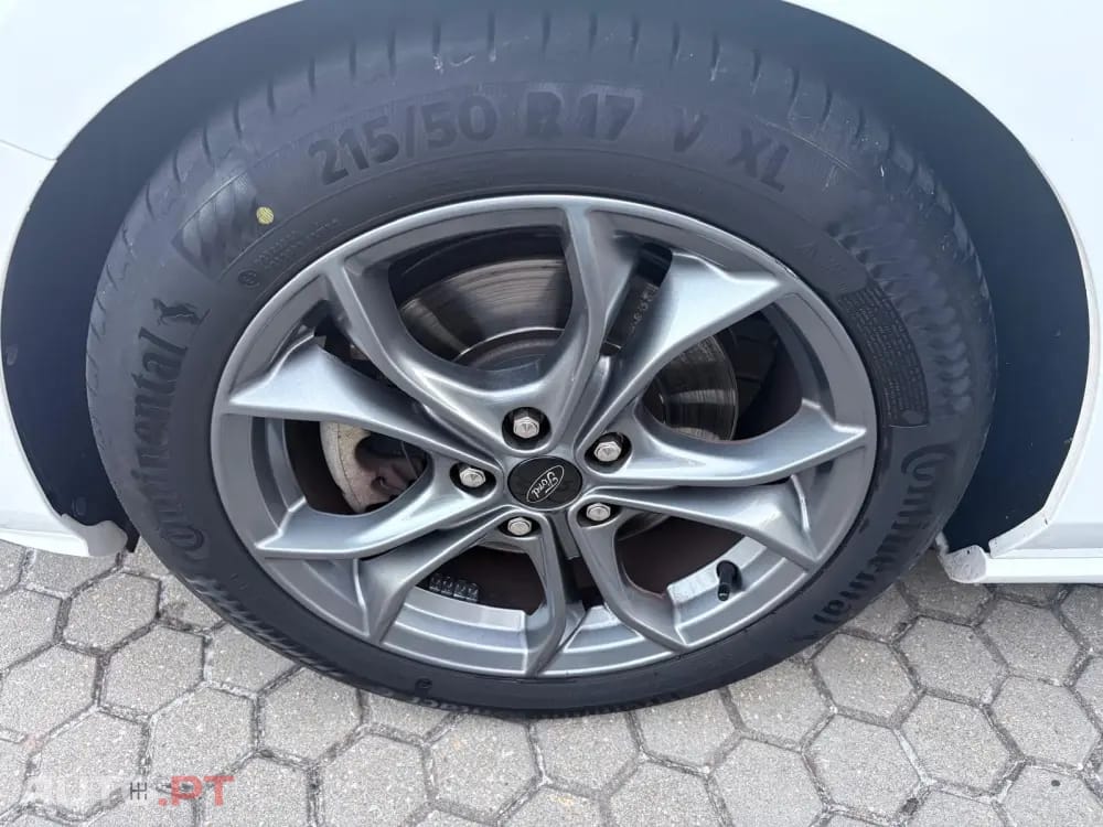 Ford Focus SW 1.0 EcoBoost ST-Line