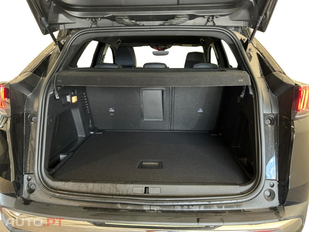Peugeot 3008 1.2 Hybrid GT e-DCS6