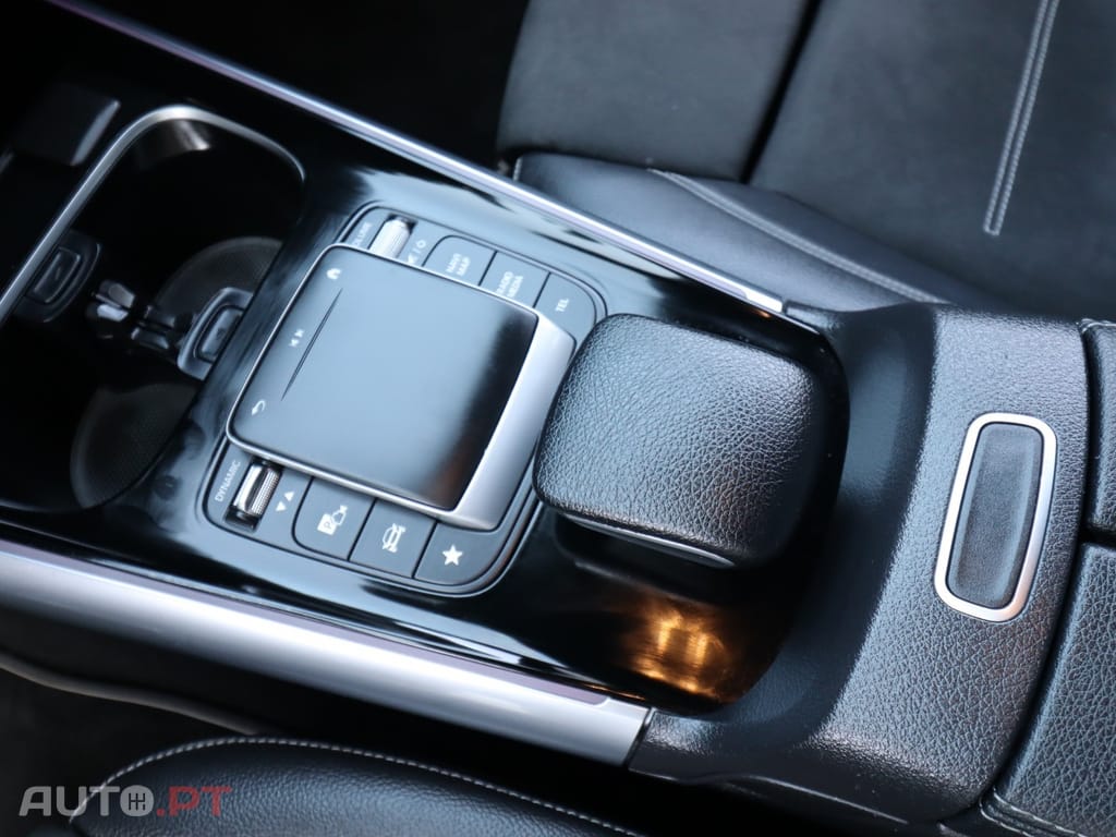 Mercedes-Benz B 250 e AMG Line