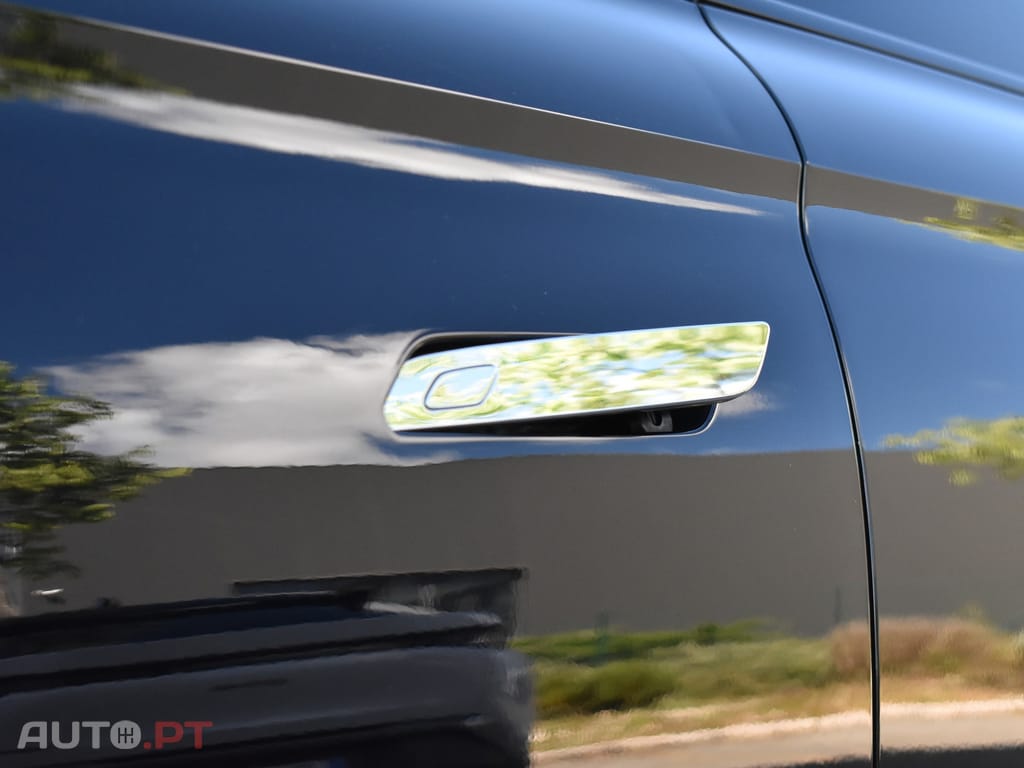 MG Marvel R 70 kWh AWD Performance