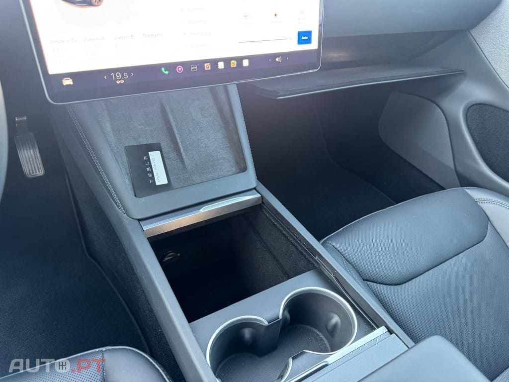 Tesla Model 3 Tração Traseira Premium