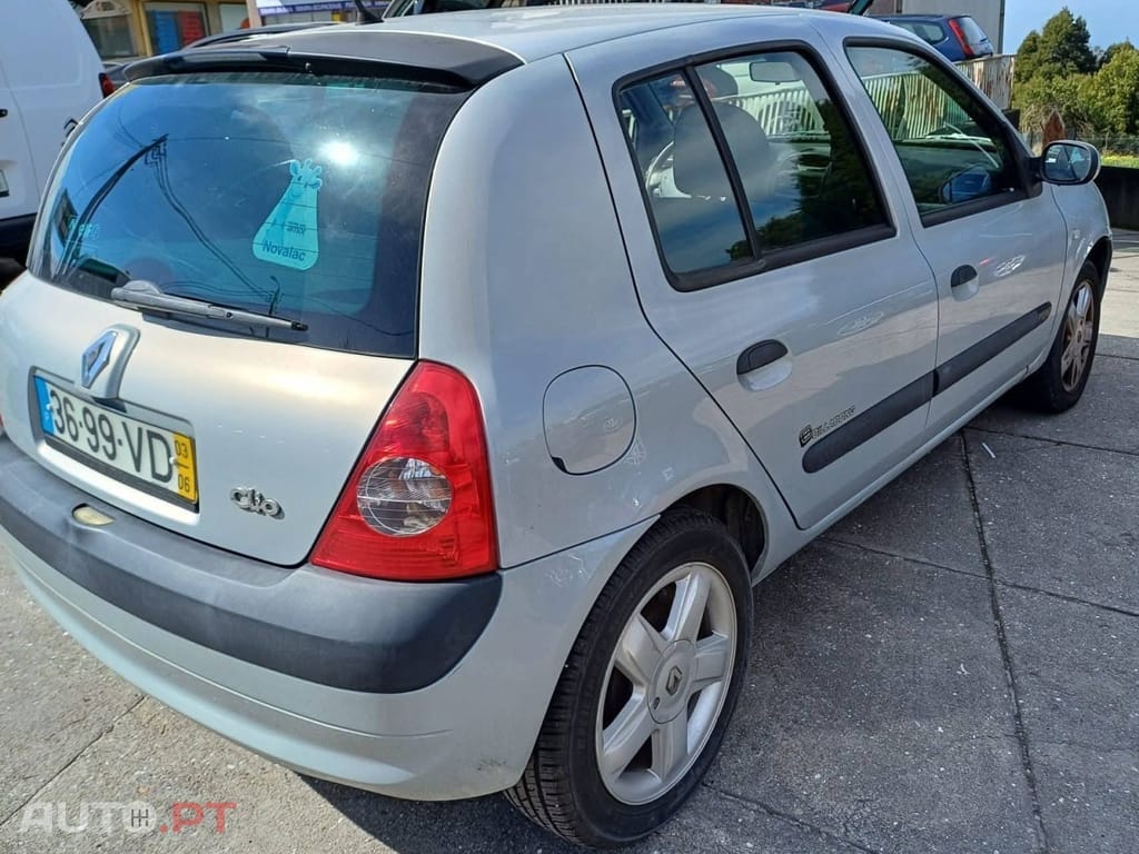 Renault Clio 1.2 16V Billabong
