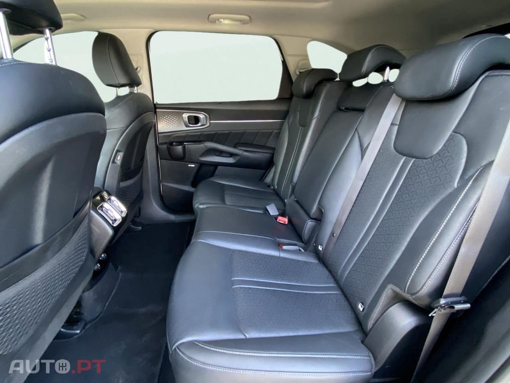 Kia Sorento 1.6 T-GDi Hybrid