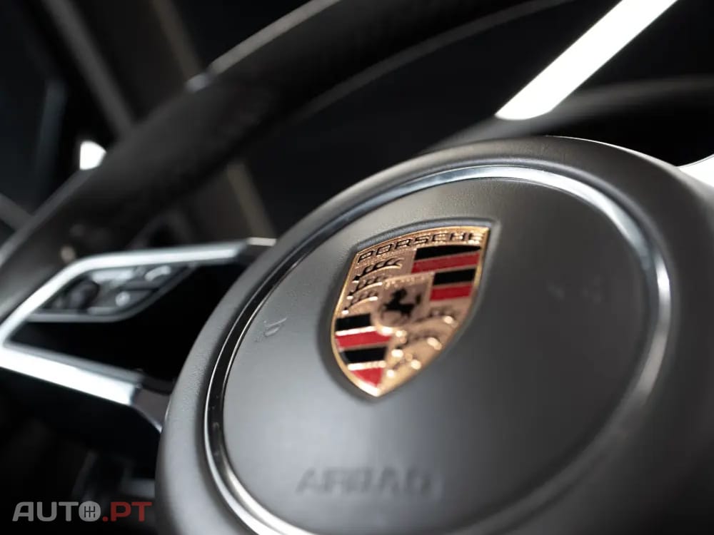 Porsche Macan S