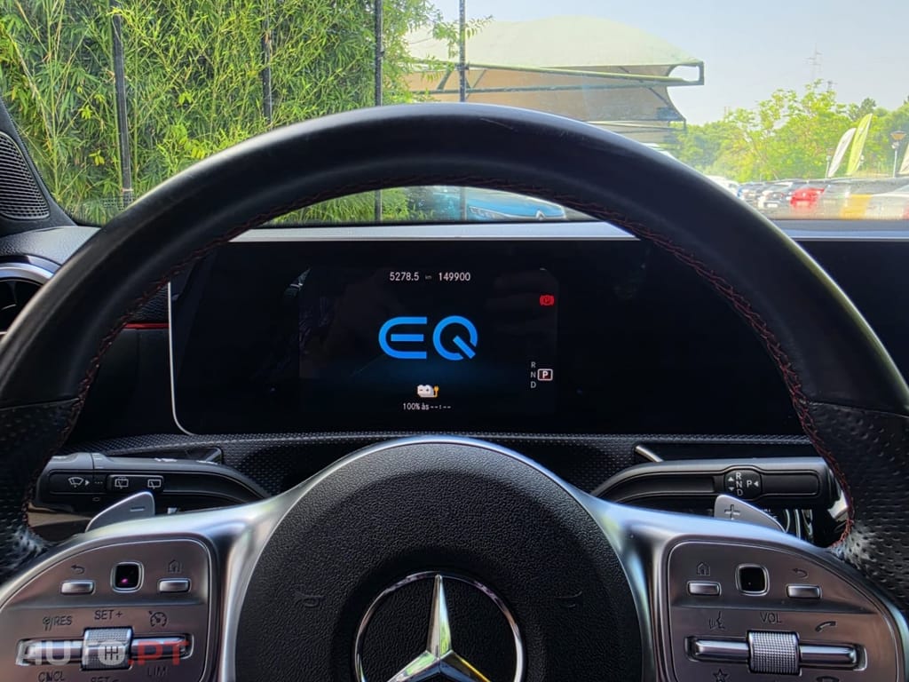Mercedes-Benz A 250 e 8G-DCT AMG Line