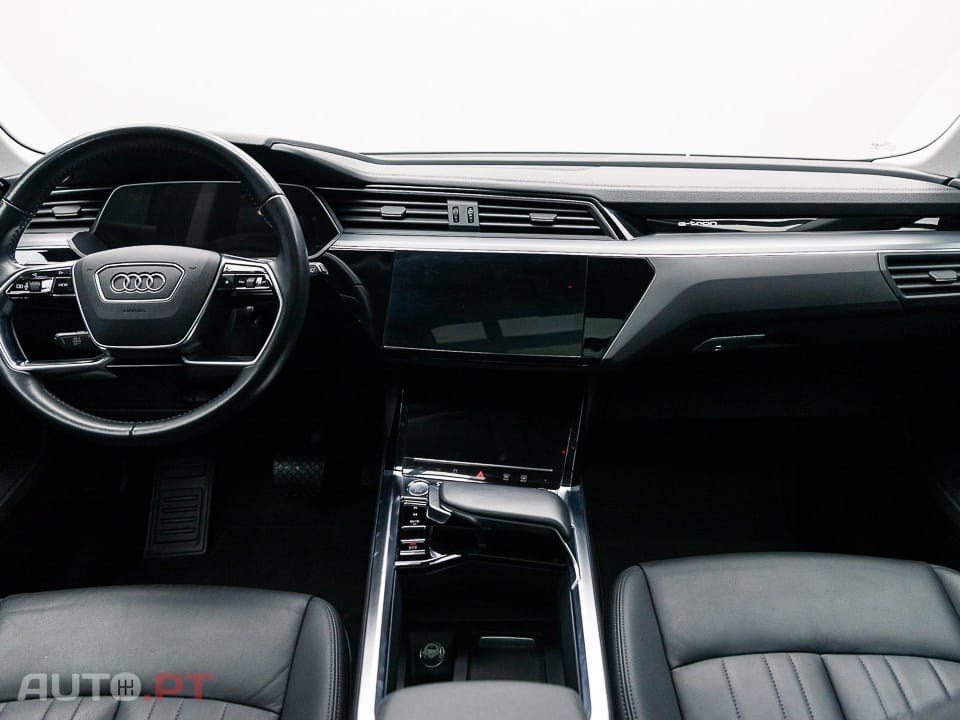 Audi E-Tron 50 quattro