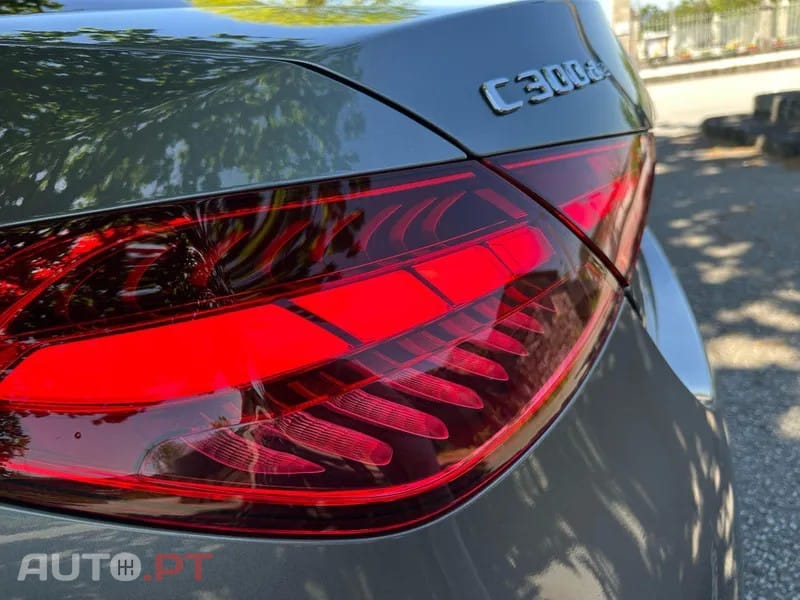 Mercedes-Benz C 300 de AMG Line